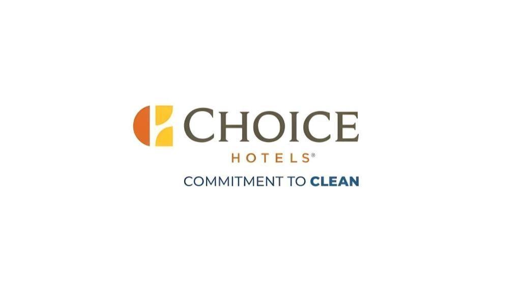 Quality Inn & Suites Near Panama City Beach Εξωτερικό φωτογραφία
